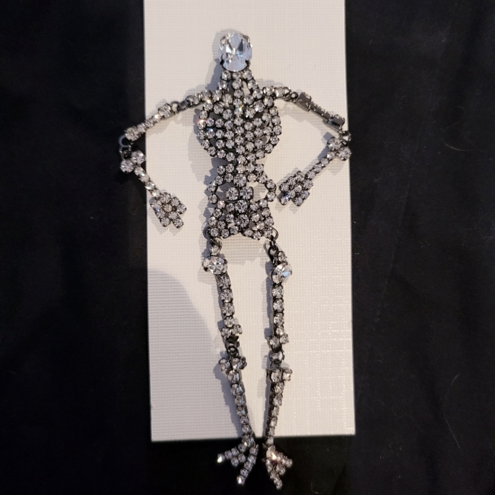 Crystal Skeleton 💀 Brooch Pin with moving arms and legs! NEW!